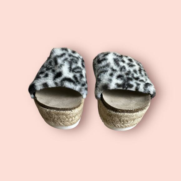 DV Dolce Vita Sandals Furry platform Womens Cheetah Print size 8 - Picture 3 of 5